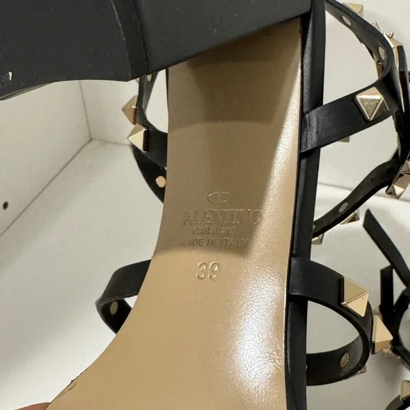 Valentino Black Heels ROCKSTUD ANKLE STRAP SANDAL 90 MM - Picture 3 of 11